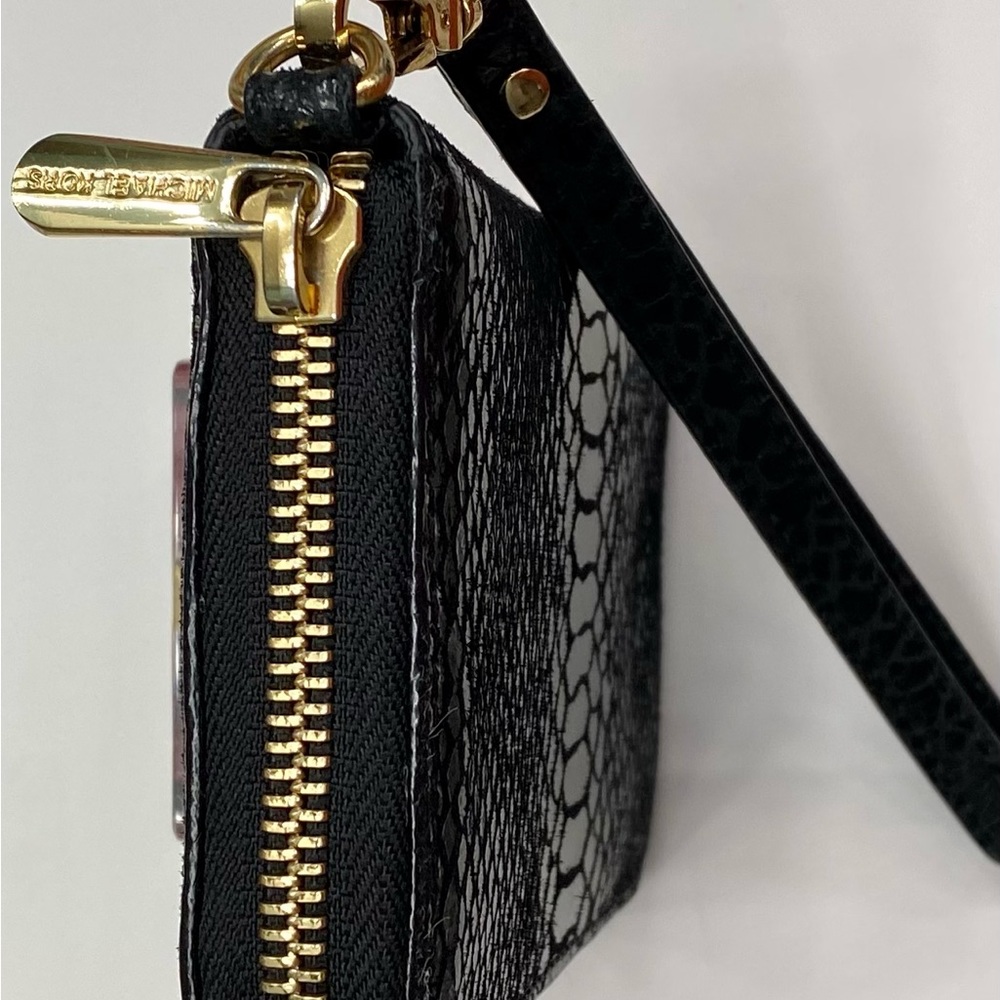 Michael Kors Black Python Wallet/Wristlet. - image 4